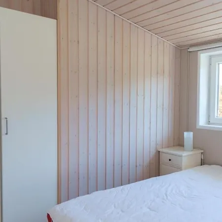 بيت للعطل In With 3 Bedrooms, Sauna And Wifi إيبلتوفت